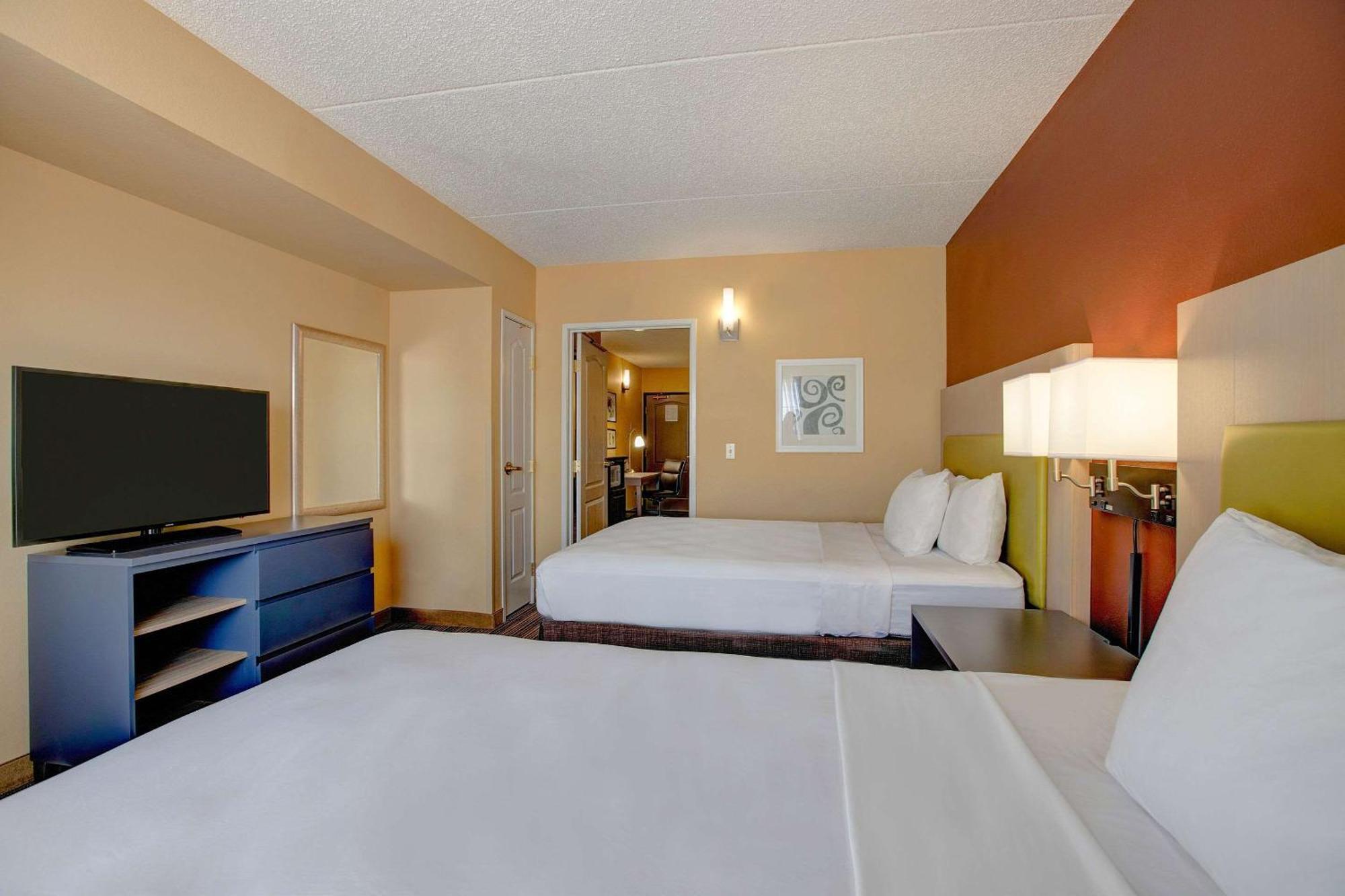 Comfort Inn & Suites St Paul Northeast Vadnais Heights Εξωτερικό φωτογραφία