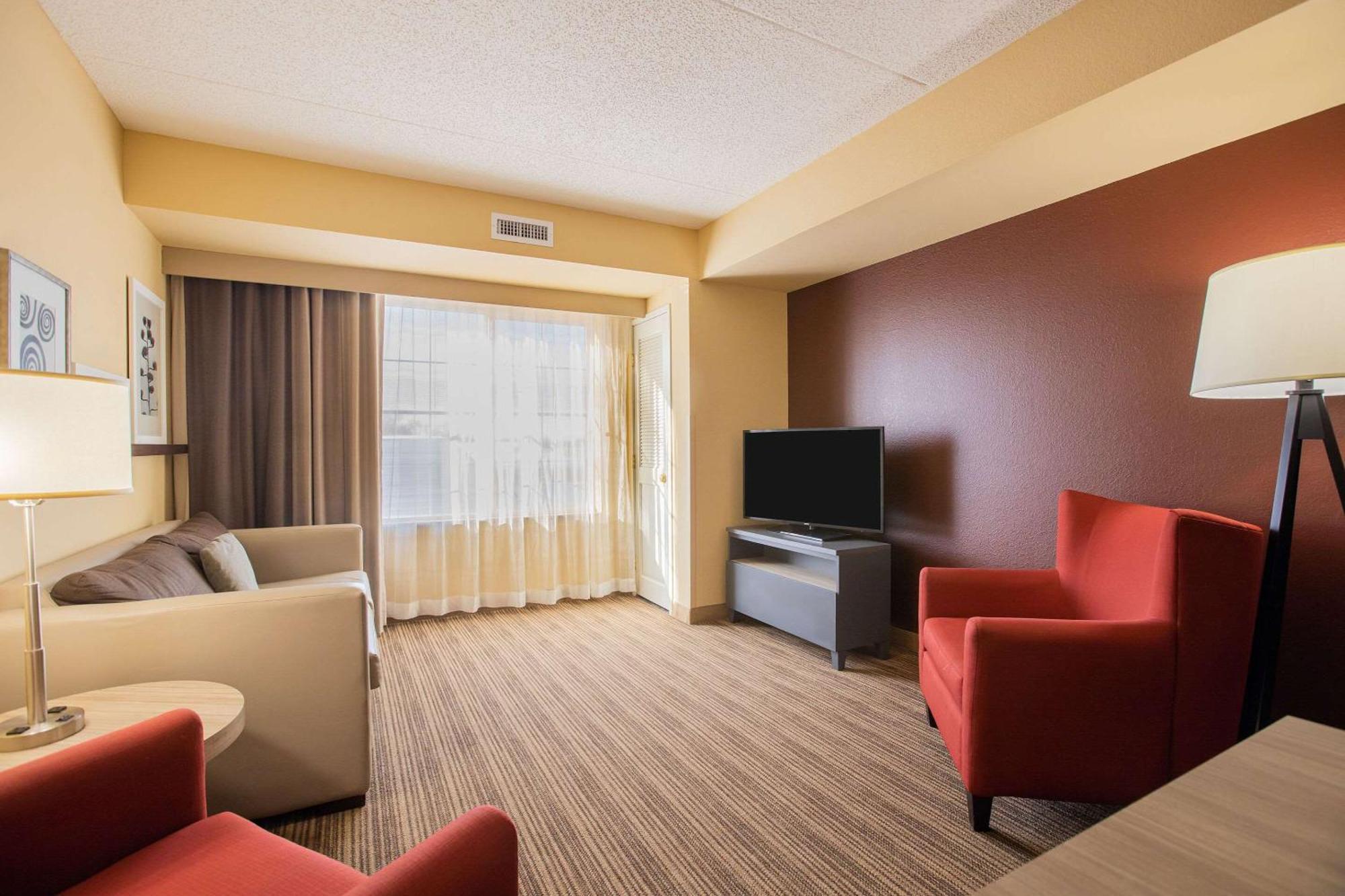 Comfort Inn & Suites St Paul Northeast Vadnais Heights Εξωτερικό φωτογραφία