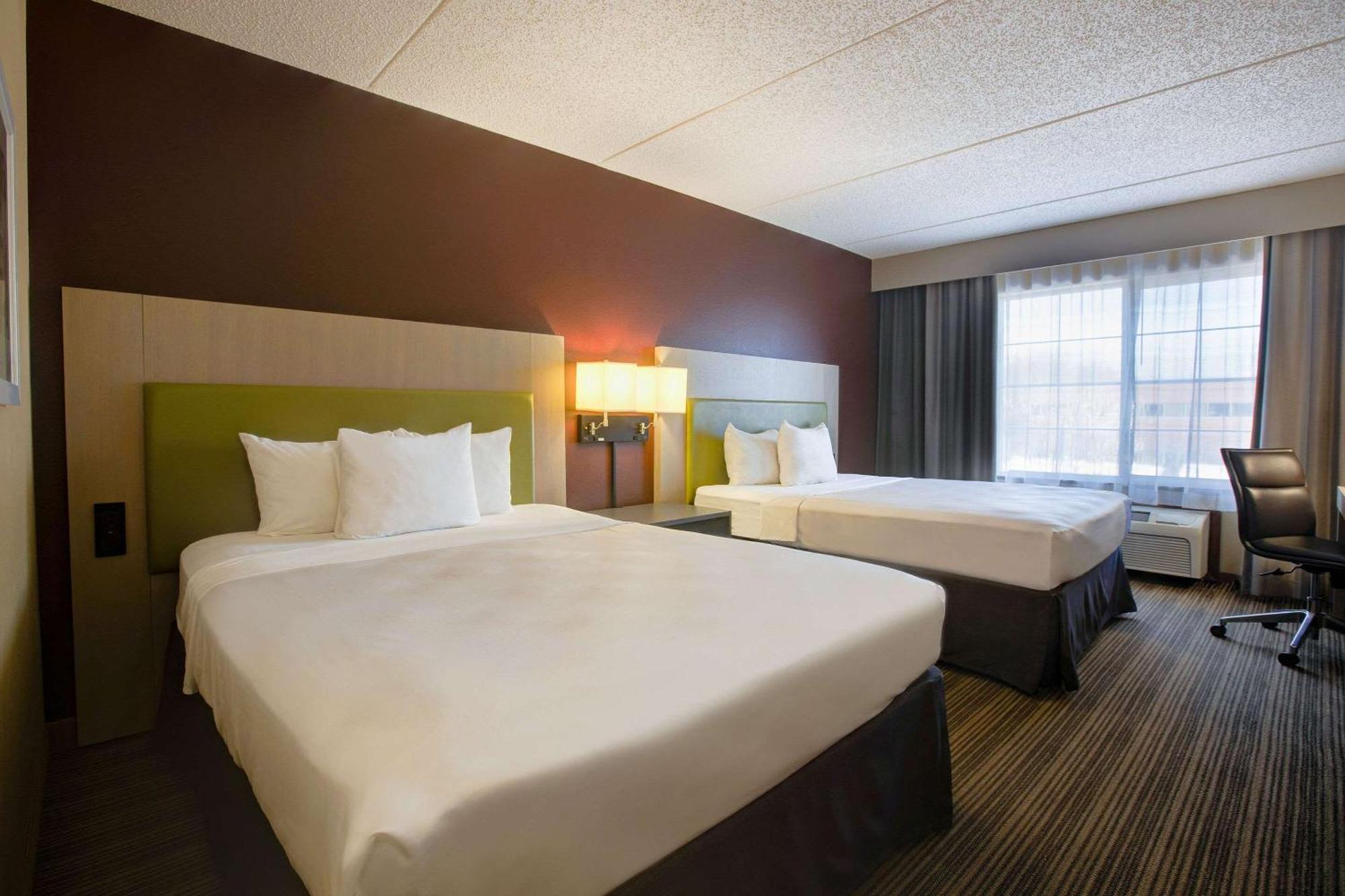 Comfort Inn & Suites St Paul Northeast Vadnais Heights Εξωτερικό φωτογραφία