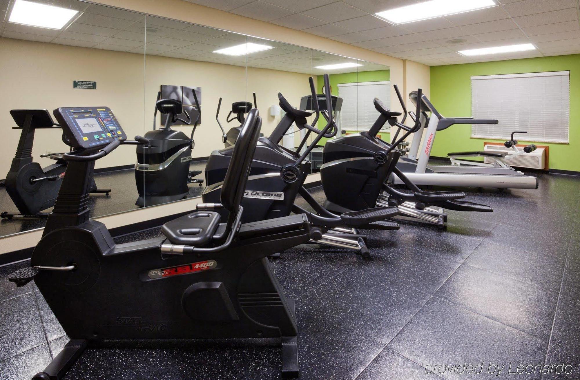 Comfort Inn & Suites St Paul Northeast Vadnais Heights Εξωτερικό φωτογραφία